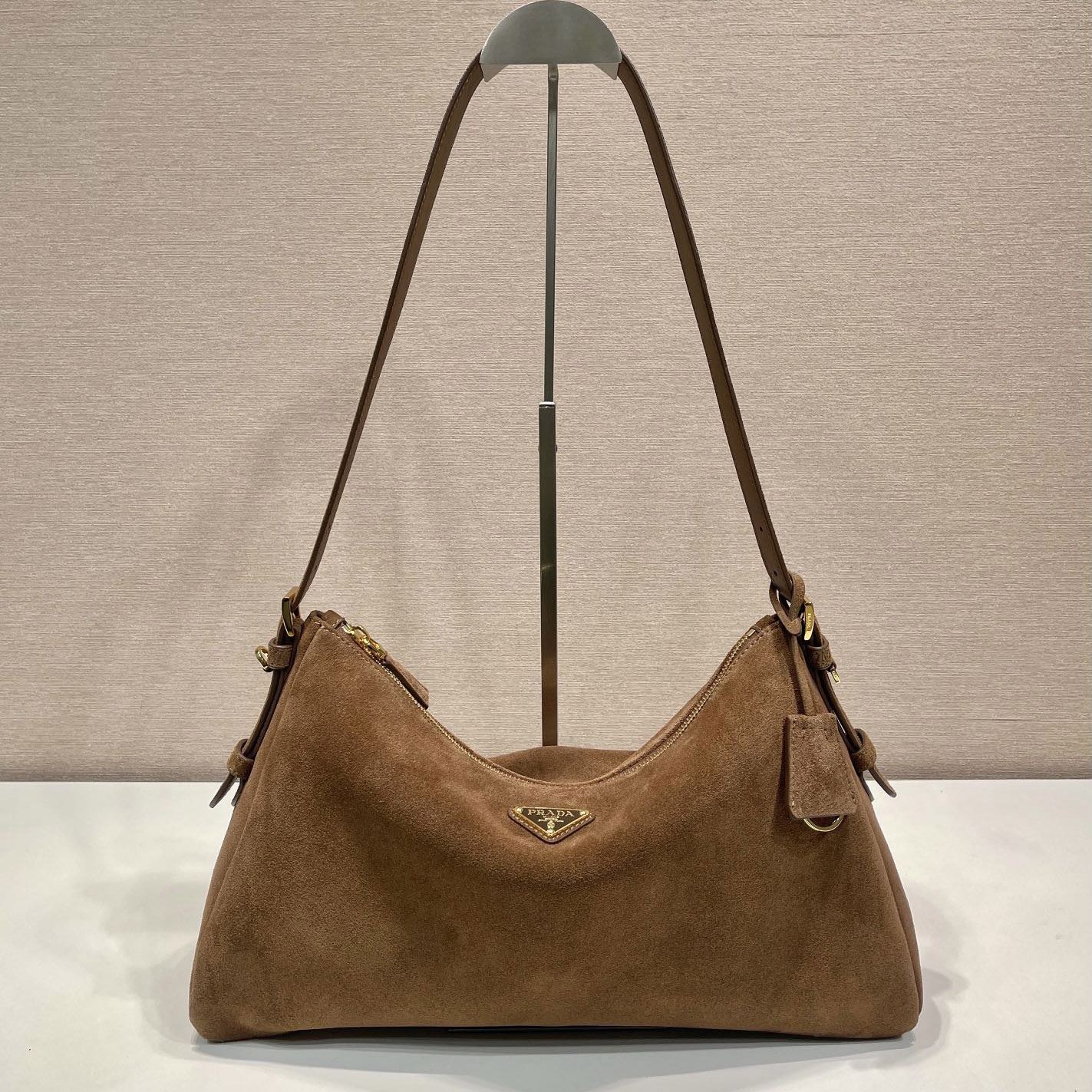 Pra*a top handle bags